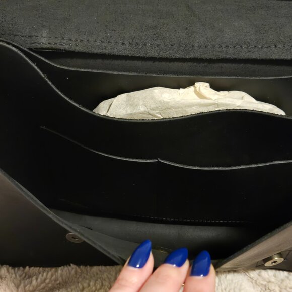 PORTLAND LEATHER GOODS | Classic XL Messenger Bag *BRAND NEW* - Picture 12 of 16